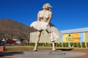 Forever Marilyn, Palm Springs